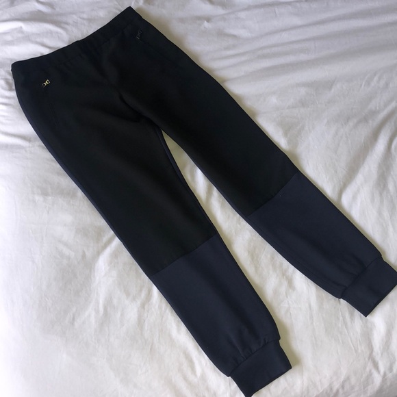 BCBGMAXAZRIA color block sweatpants - Picture 4 of 8